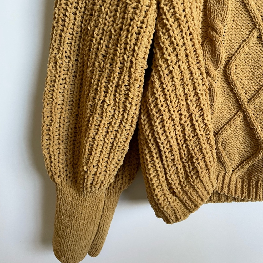 Chunky cozy sweater - Picture 3 of 8